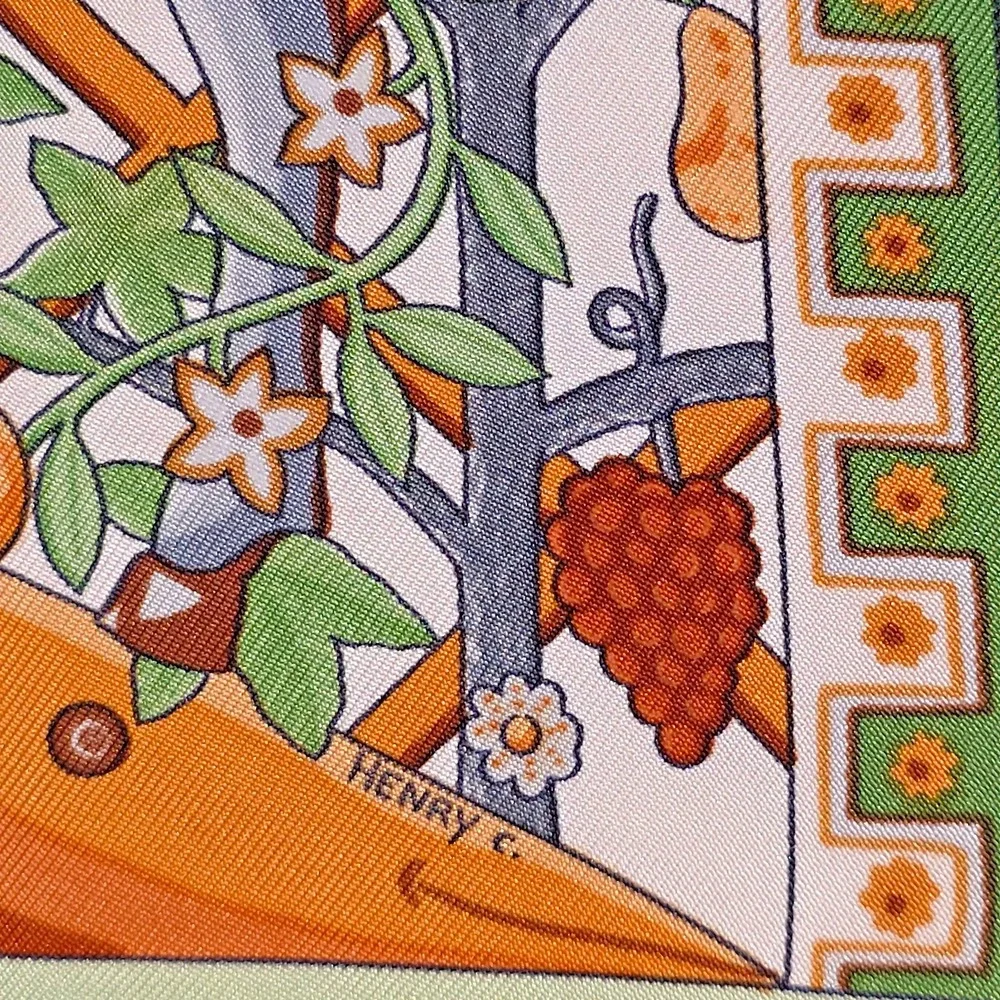 Authentic Hermès Carré 90 Axis Mundi silk scarf green beige 1999 Christine Henry - Picture 4 of 6